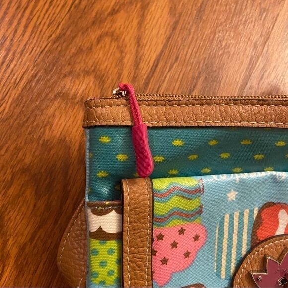 Lily Bloom Small Multicolored Cupcake Crossbody - Picture 5 of 7